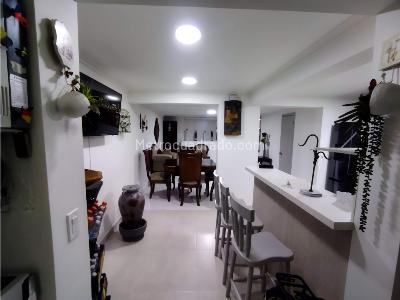 Casa de 5 alcobas en venta en Belen, Medellín, 270 m² · foto 11 de 20