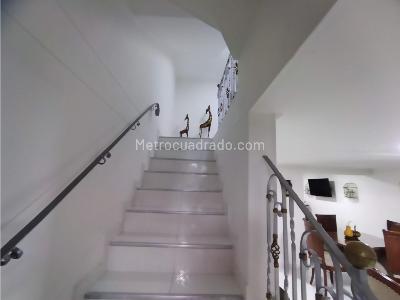 Casa de 5 alcobas en venta en Belen, Medellín, 270 m² · foto 12 de 20