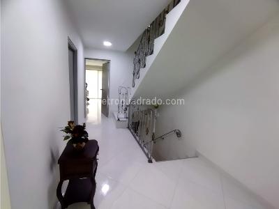 Casa de 5 alcobas en venta en Belen, Medellín, 270 m² · foto 14 de 20