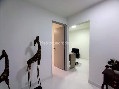Casa de 5 alcobas en venta en Belen, Medellín, 270 m² · foto 15 de 20