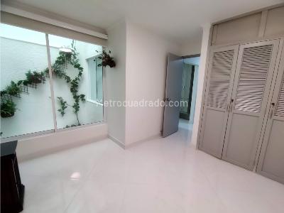 Casa de 5 alcobas en venta en Belen, Medellín, 270 m² · foto 18 de 20