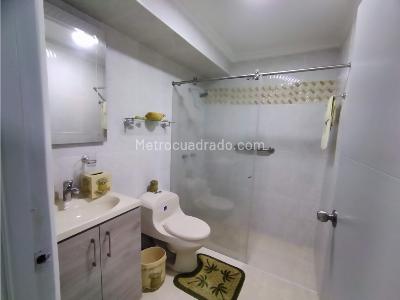Casa de 5 alcobas en venta en Belen, Medellín, 270 m² · foto 19 de 20
