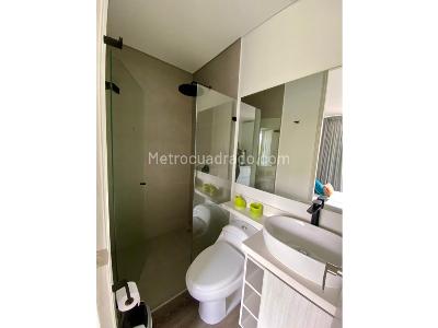 Apartamento de 3 alcobas en venta en El Poblado, Medellín, 156 m² · foto 5 de 19