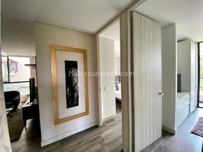 Apartamento de 3 alcobas en venta en El Poblado, Medellín, 156 m² · foto 17 de 19