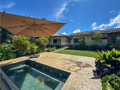 Casa de 4 alcobas en venta en Ojo De Agua, Rionegro, 330 m² · foto 4 de 20