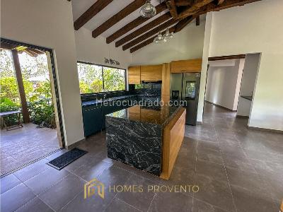 Casa de 4 alcobas en venta en Ojo De Agua, Rionegro, 330 m² · foto 7 de 20