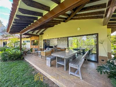 Casa de 4 alcobas en venta en Ojo De Agua, Rionegro, 330 m² · foto 20 de 20