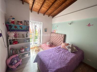 Casa de 3 alcobas en venta en San Antonia De Pereira, Rionegro, 131 m² · foto 9 de 11