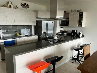 Apartamento de 3 alcobas en venta en Alto De Las Palmas, Medellín, 155 m² · foto 3 de 20