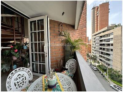 Apartamento de 4 alcobas en venta en Laureles, Medellín, 215 m² · foto 7 de 20