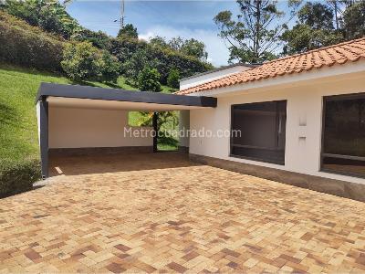 Casa de 4 alcobas en venta en Via Rionegro La Ceja Carmen De Viboral, Rionegro · foto 2 de 20