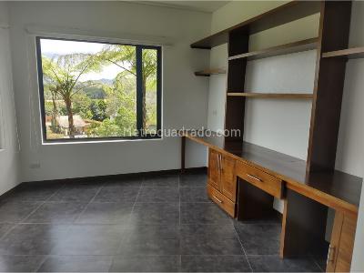 Casa de 4 alcobas en venta en Via Rionegro La Ceja Carmen De Viboral, Rionegro · foto 13 de 20