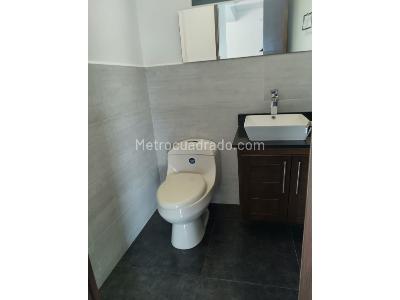 Casa de 4 alcobas en venta en Via Rionegro La Ceja Carmen De Viboral, Rionegro · foto 14 de 20