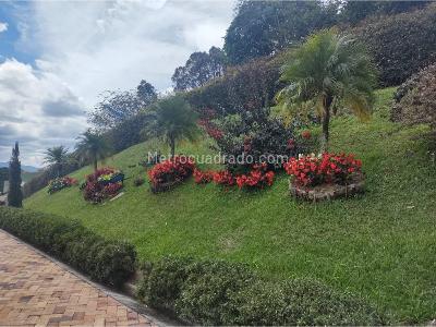 Casa de 4 alcobas en venta en Via Rionegro La Ceja Carmen De Viboral, Rionegro · foto 16 de 20