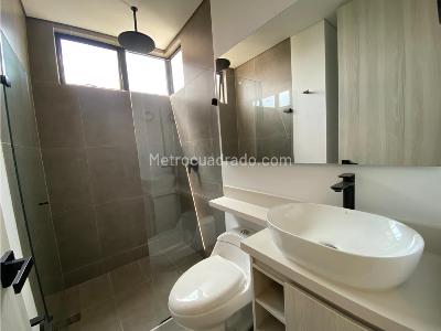 Apartamento de 1 alcoba en venta en El Poblado, Medellín, 89 m² · foto 5 de 20