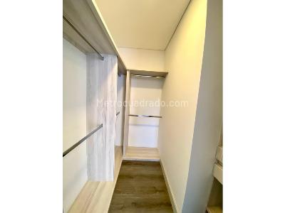 Apartamento de 1 alcoba en venta en El Poblado, Medellín, 89 m² · foto 7 de 20
