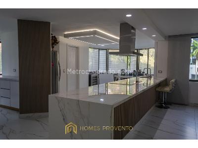 Apartamento en venta en El Poblado, Medellín · foto 8 de 20