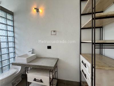 Casa de 4 alcobas en venta en Cabeceras, Rionegro, 264 m² · foto 11 de 13