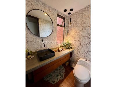 Apartamento de 3 alcobas en venta en El Poblado, Medellín, 260 m² · foto 11 de 20