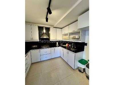 Apartamento de 3 alcobas en venta en El Poblado, Medellín, 260 m² · foto 20 de 20