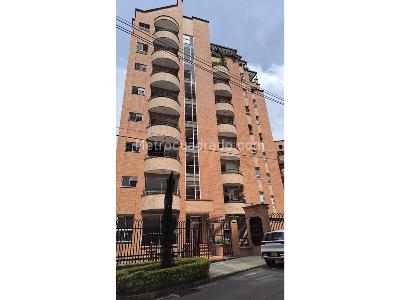 Apartamento de 4 alcobas en venta en Transversal Intermedia, Envigado, 265 m² · foto 2 de 17