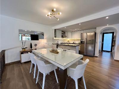 Casa de 5 alcobas en venta en Rionegro, Rionegro, 722 m² · foto 3 de 20