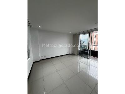 Apartamento de 3 alcobas en venta en El Poblado, Medellín, 117 m² · foto 8 de 20