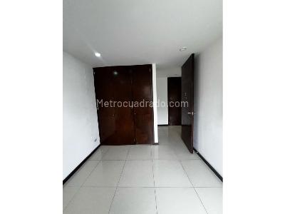 Apartamento de 3 alcobas en venta en El Poblado, Medellín, 117 m² · foto 11 de 20