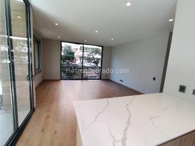 Apartamento de 2 alcobas en venta en Castropol, Medellín, 122 m² · foto 5 de 20