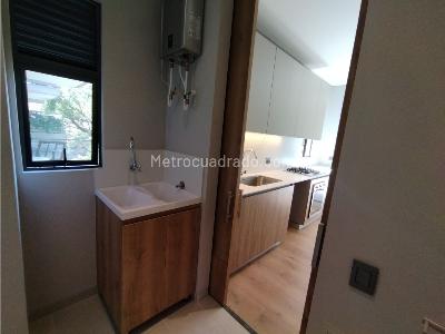 Apartamento de 2 alcobas en venta en Castropol, Medellín, 122 m² · foto 8 de 20