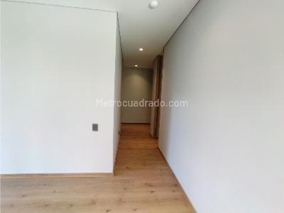 Apartamento de 2 alcobas en venta en Castropol, Medellín, 122 m² · foto 13 de 20