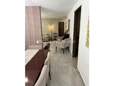 Apartamento en venta en El Poblado, Medellín · foto 3 de 13