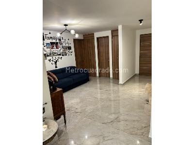 Apartamento en venta en El Poblado, Medellín · foto 6 de 13
