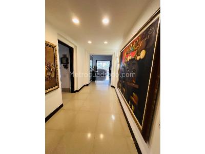 Apartamento de 4 alcobas en venta en Poblado San Lucas, Medellín, 450 m² · foto 7 de 20