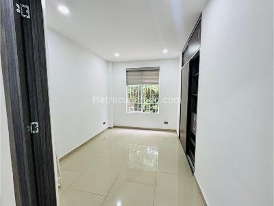 Casa de 4 alcobas en venta en Envigado, Envigado, 210 m² · foto 12 de 20