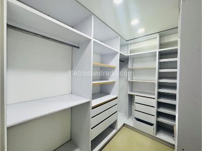 Casa de 4 alcobas en venta en Envigado, Envigado, 210 m² · foto 16 de 20