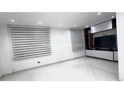 Casa de 4 alcobas en venta en Envigado, Envigado, 210 m² · foto 18 de 20