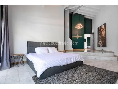 Casa de 5 alcobas en venta en El Poblado, Medellín, 2000 m² · foto 17 de 20