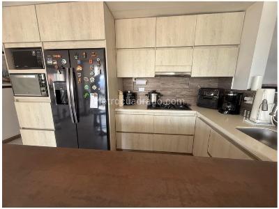 Apartamento de 3 alcobas en venta en El Esmeraldal, Envigado, 157 m² · foto 17 de 20