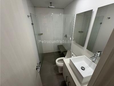 Apartamento de 3 alcobas en venta en Alto De Las Palmas, Medellín, 80 m² · foto 5 de 20