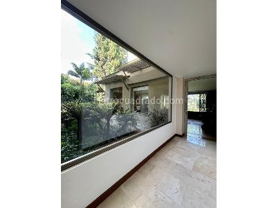 Casa de 5 alcobas en venta en Envigado, Envigado · foto 3 de 20