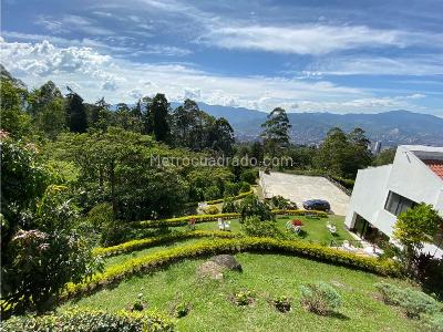 Casa de 5 alcobas en venta en Los Balsos, Medellín · foto 9 de 20