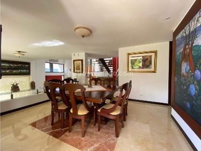 Casa de 5 alcobas en venta en Los Balsos, Medellín · foto 10 de 20