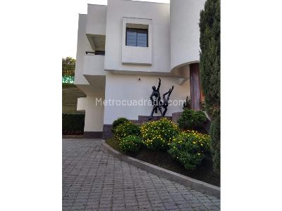 Casa de 5 alcobas en venta en Los Balsos, Medellín · foto 19 de 20
