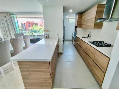 Apartamento de 3 alcobas en venta en Castropol, Medellín, 130 m² · foto 6 de 20