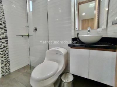 Apartamento de 3 alcobas en venta en Castropol, Medellín, 130 m² · foto 15 de 20