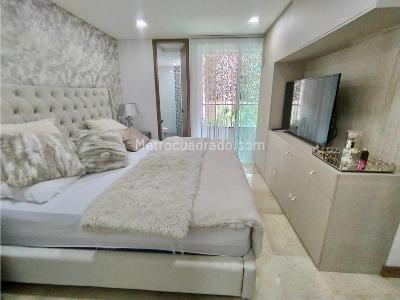 Apartamento de 3 alcobas en venta en Castropol, Medellín, 130 m² · foto 19 de 20