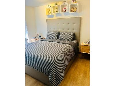 Apartamento en venta en El Poblado, Medellín · foto 8 de 20