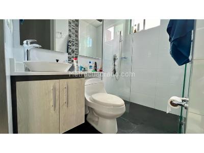 Apartamento de 3 alcobas en venta en El Poblado, Medellín, 139 m² · foto 6 de 14