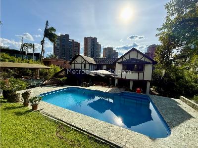 Casa de 5 alcobas en venta en El Poblado, Medellín, 2000 m² · foto 4 de 20